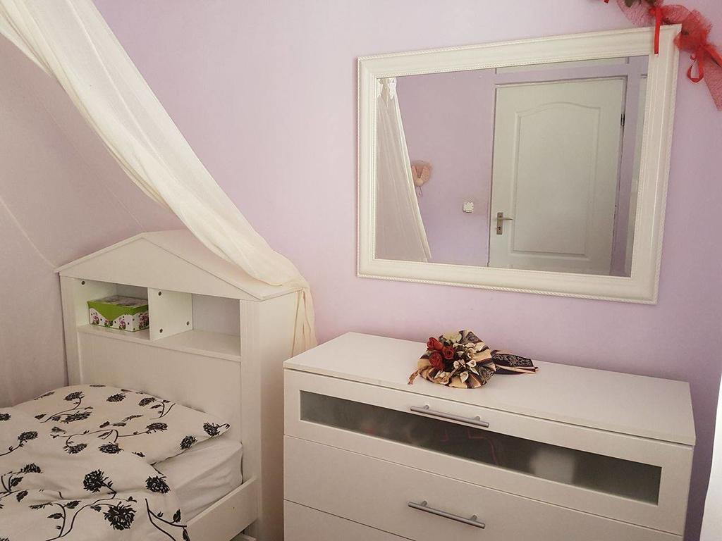 Apartments M&E โมโกชิซา ภายนอก รูปภาพ
